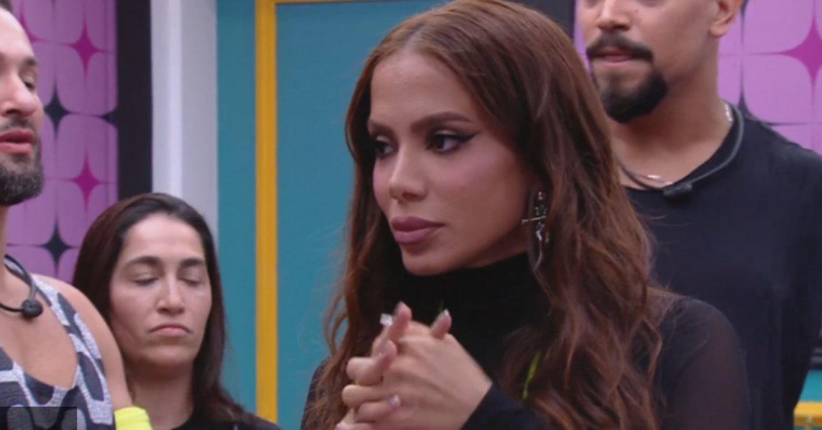 Anitta e o pai "entram" no jogo e fazem trolagem com os participantes 31 Anitta e o pai entram no jogo e fazem trolagem