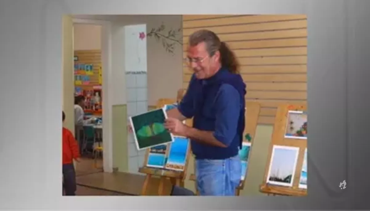 Artista instalou portao antienchente antes de perder a vida em