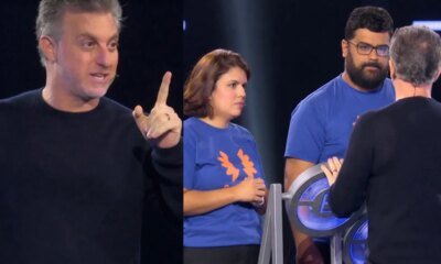 Casal rasga contrato no The Wall fatura valor inacreditavel e