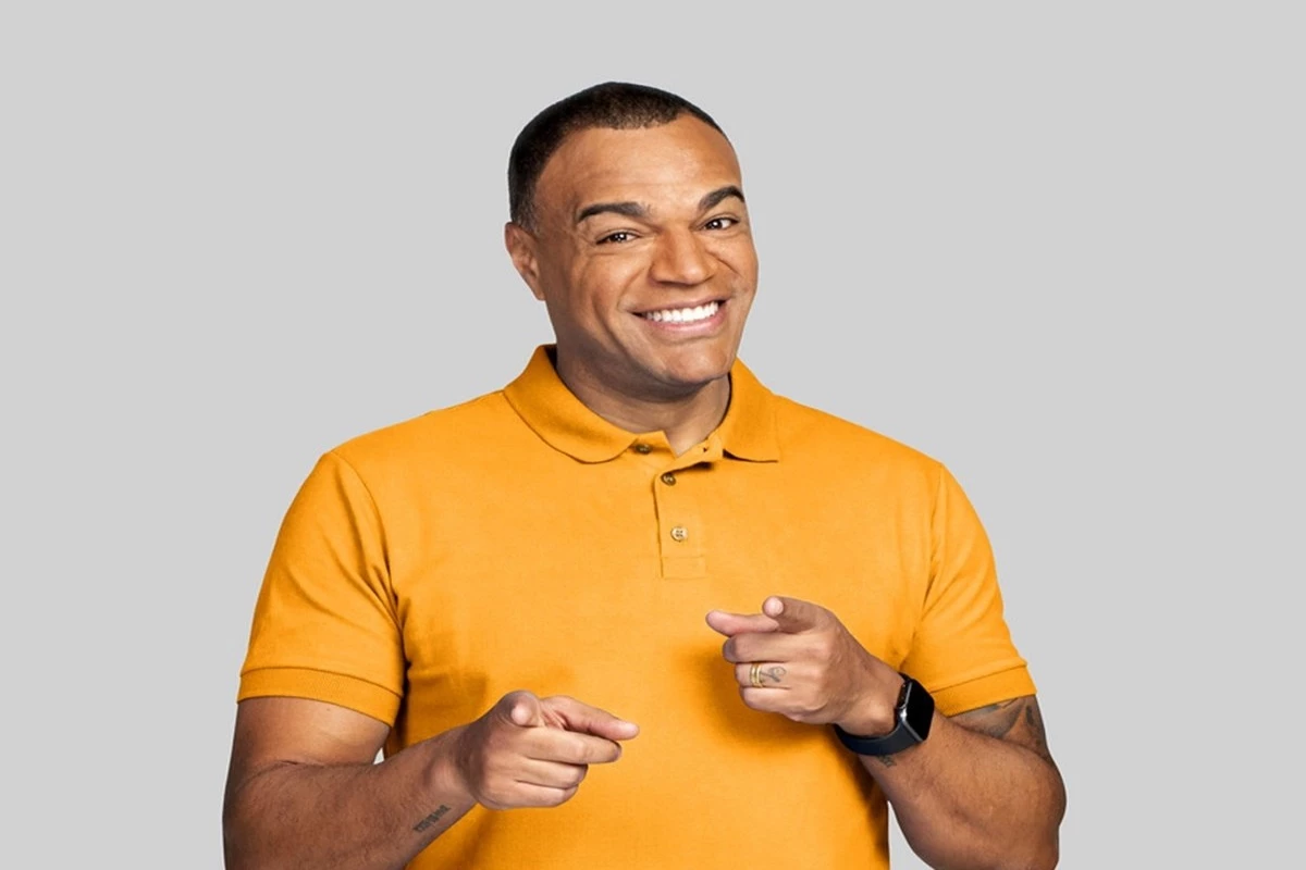 Denilson Show é o novo apresentador da Globo; estreia no SporTV é confirmada 30 Denilson Show e o novo apresentador da Globo estreia no