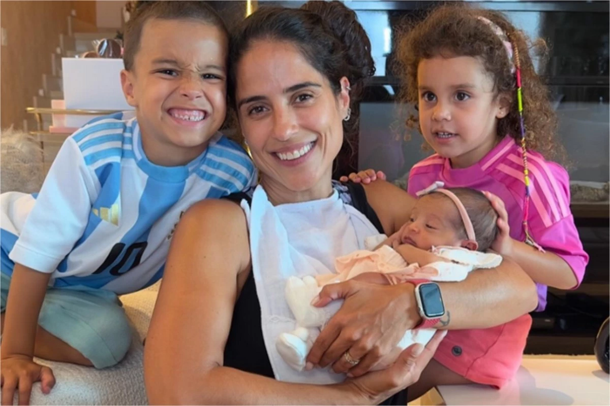 Filha de Zezé Di Camargo se emociona ao conhecer a irmã caçula, fruto do relacionamento com Graciele Lacerda 33 Filha de Zeze Di Camargo se emociona ao conhecer a