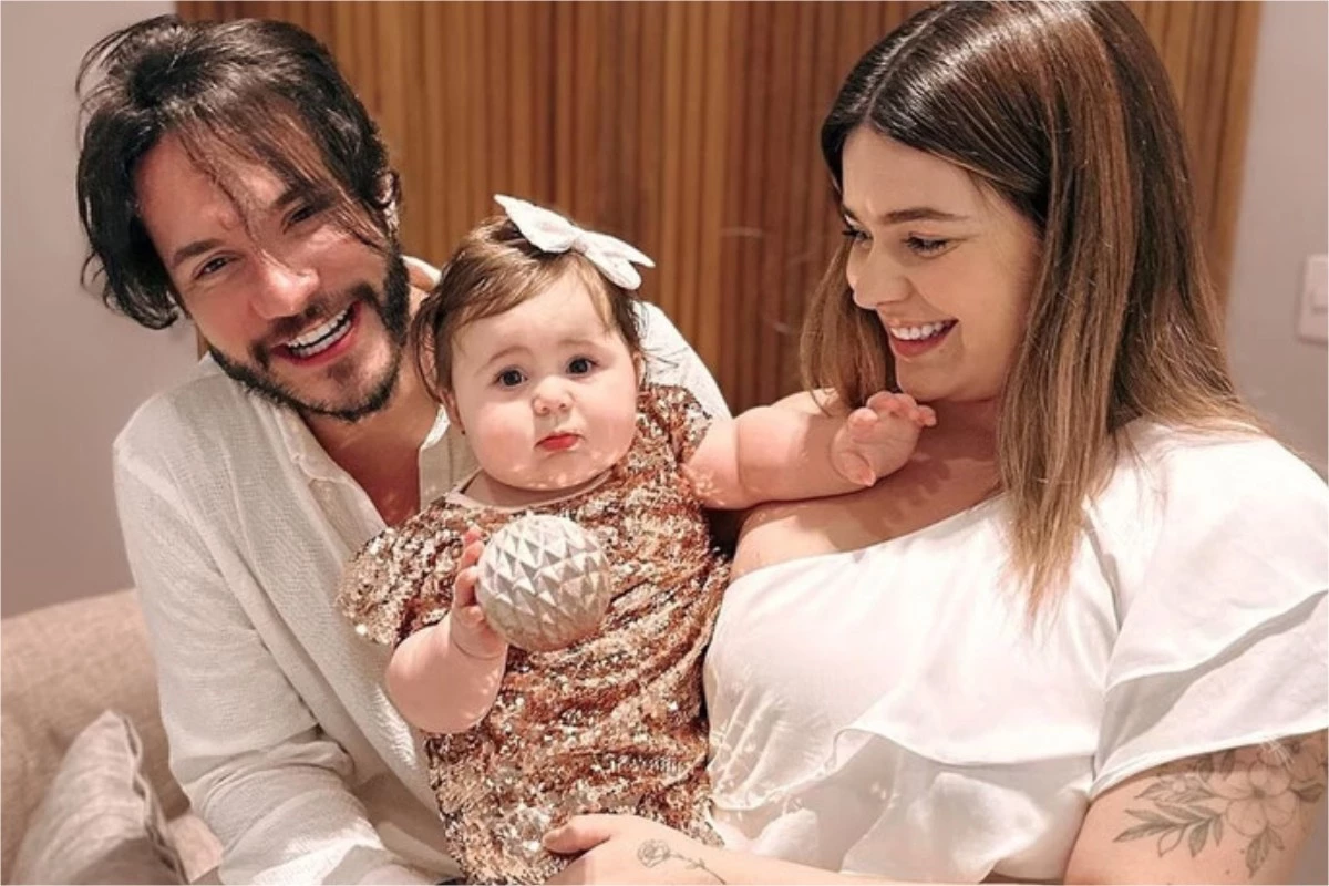 Lua, filha de Viih Tube e Eliezer, já é multimilionária; veja o faturamento da bebê 31 Lua filha de Viih Tube e Eliezer ja e multimilionaria