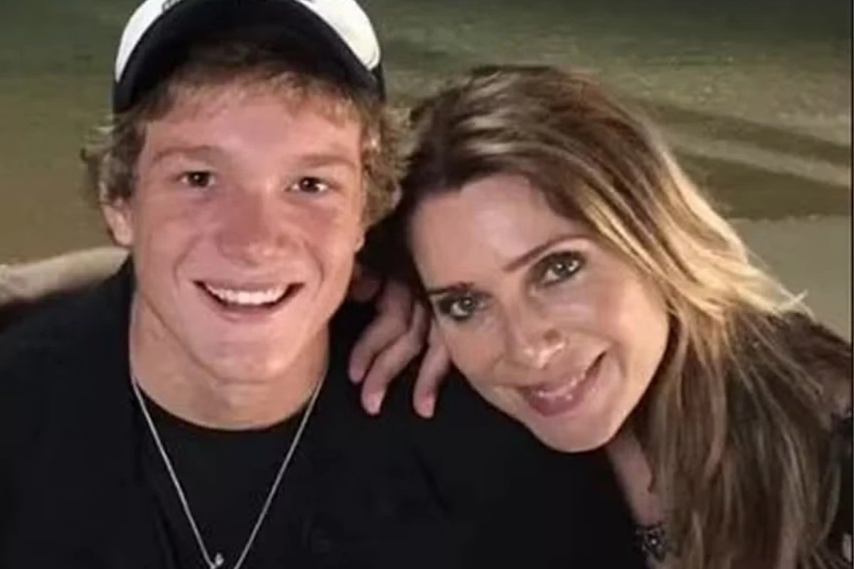 Pedro Novaes comenta relacao com Leticia Spiller e recorda brincadeiras