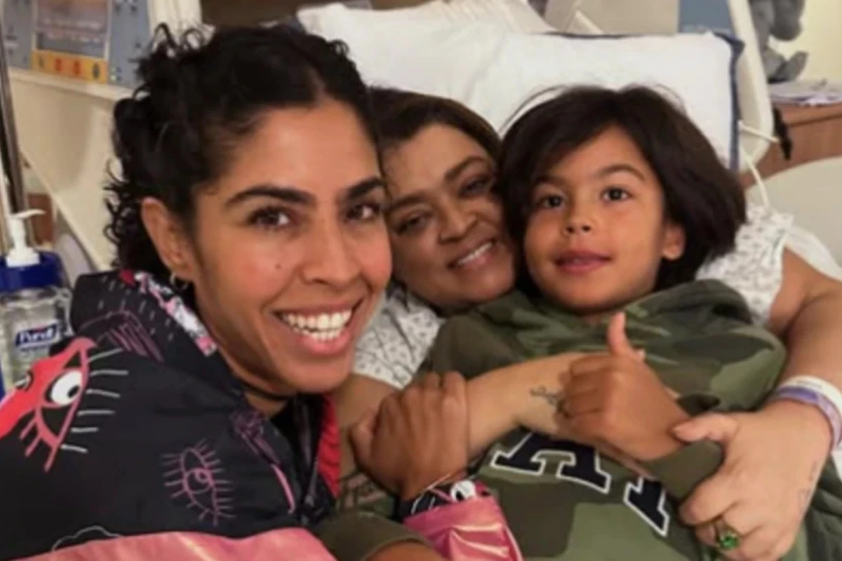 Preta Gil recebe visita da família no hospital e Bela Gil homenageia: ‘O Brasil te ama e não é pouco’ 31 Preta Gil recebe visita da familia no hospital e Bela