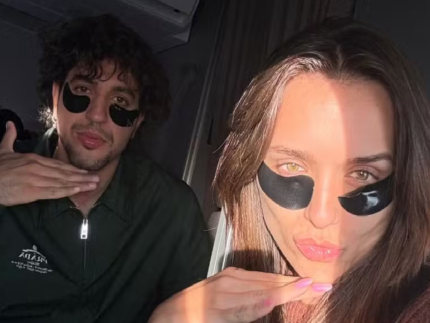 Rafa Kalimann e Nattan aproveitam voo para Portugal com skin care de casal: “Ele amou” 31 Rafa Kalimann e Nattan aproveitam voo para Portugal com skin