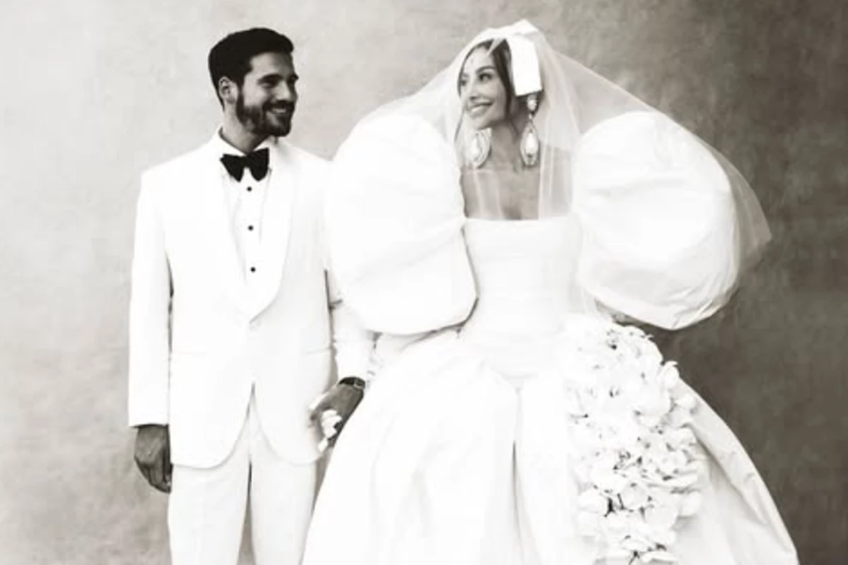 Sabrina Sato seguiu a tradição e só revelou o vestido no altar: ‘Casei toda certinha’ 31 Sabrina Sato vira motivo de chacota em pleno casamento com