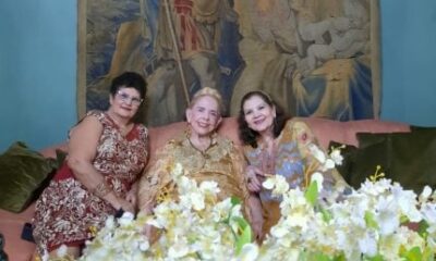 Socialite Regina Goncalves passa Ano Novo com familia apos anos