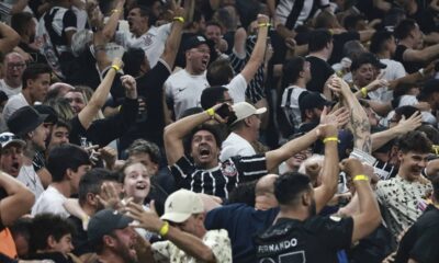 Timao lota a Neo Quimica Arena e estabelece novo recorde