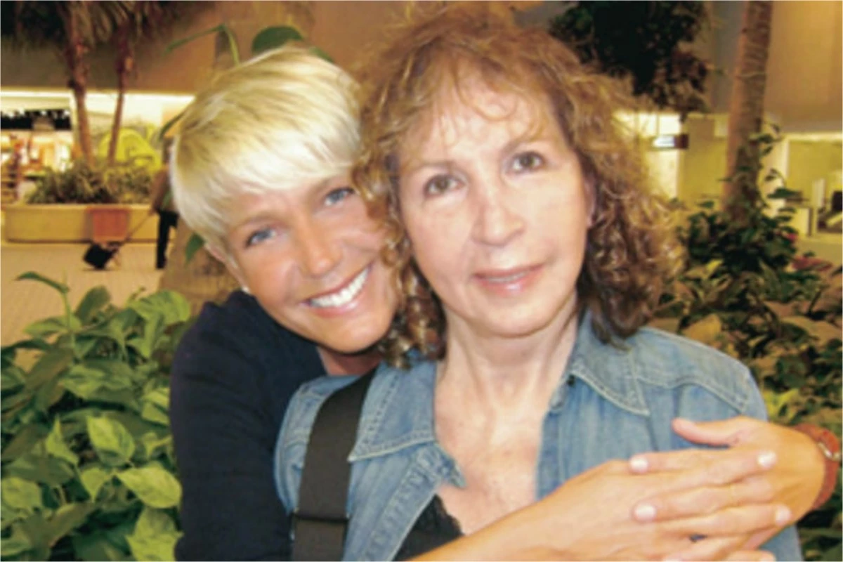 Vídeo: Xuxa relembra falecimento da mãe e faz triste desabafo nas redes sociais 31 Video Xuxa relembra falecimento da mae e faz triste desabafo