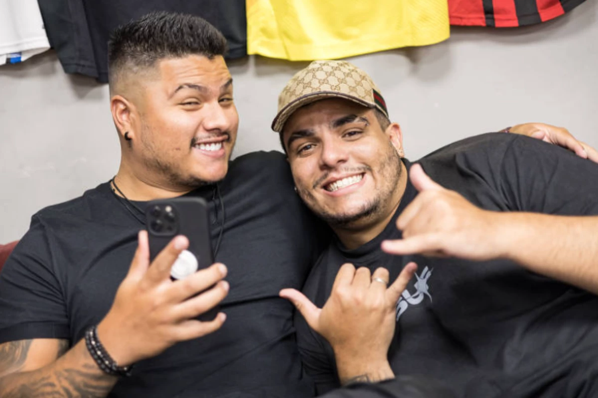 Vídeo íntimo do apresentador do Podpah vaza e gera repercussão na web 31 Video intimo do apresentador do Podpah vaza e gera repercussao