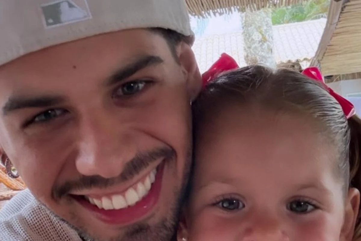 Zé Felipe compartilha momento com Maria Flor, e semelhança entre os dois encanta: ‘A cara do pai’ 31 Ze Felipe compartilha momento com Maria Flor e semelhanca entre