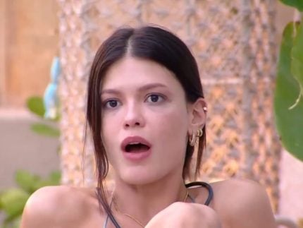 Vitória Strada revela como se descobriu bissexual, cita a ex e irrita Thamiris 31 1739578596 Vitoria Strada revela como se descobriu bissexual cita a
