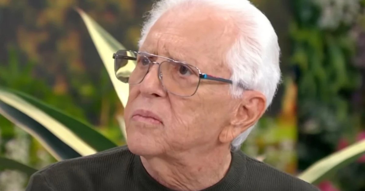 Carlos Alberto de Nobrega segue internado e esposa mostra atual