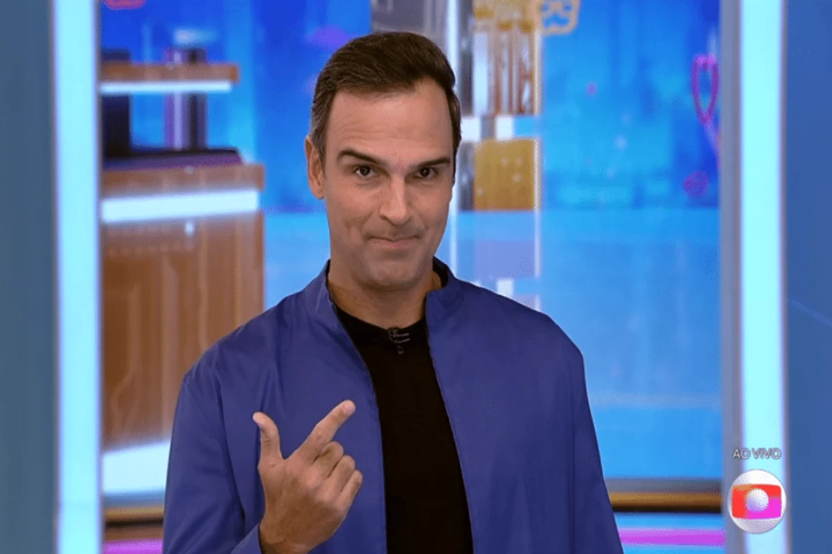 Esta seria a fortuna recebida por Tadeu Schmidt no BBB25; valor deixaria veteranos da Globo no chinelo 31 Esta seria a fortuna recebida por Tadeu Schmidt no BBB25
