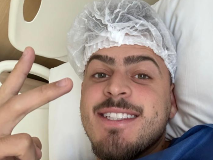 Estou bem diz Jon Vlogs apos passar por cirurgia para