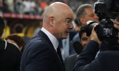 FIFA esta com medo de fracasso Federacao reduz precos dos