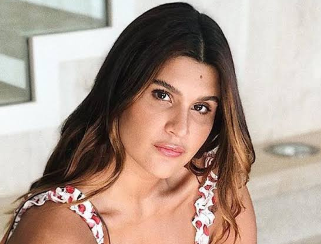 Giulia Costa revela como soube da morte do pai, Marcos Paulo 37 Giulia Costa revela como soube da morte do pai Marcos