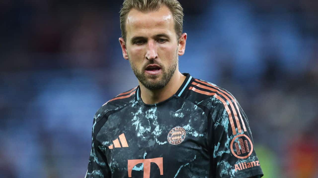 Inacreditável! UEFA faz banimento de uniforme de time alemão 31 Inacreditavel UEFA faz banimento de uniforme de time alemao