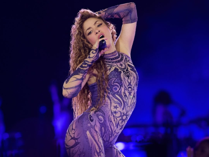 Internada Shakira agradece fas por mensagens de carinho Dao tanta
