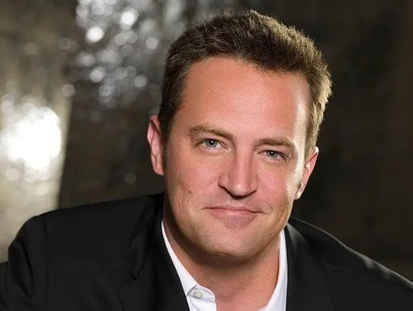 Morte do ator Matthew Perry, de Friends, será explorada em documentário; confira o trailer 30 Autópsia Concluída: Entenda o que levou Matthew Perry à morte