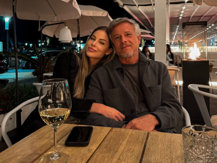 Namorada de Marcello Novaes rebate crítica de fãs por falta de romantismo do ator 31 Namorada de Marcello Novaes rebate critica de fas por falta