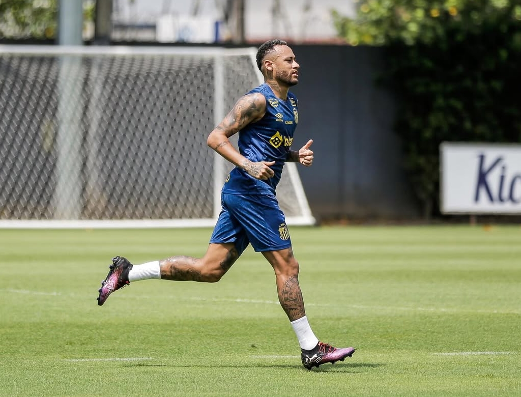 Neymar e Bruna Biancardi comemoram primeira noite em nova mansão de luxo em Santos 39 Neymar (foto Reprodução Redes Sociais) 1
