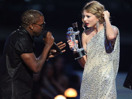 Perseguição? Kanye West começa a seguir Taylor Swift um dia antes do Grammy 31 Perseguicao Kanye West comeca a seguir Taylor Swift um dia