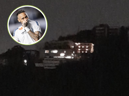 Que situação! Mansão de Neymar fica sem luz em meio a temporal em Santos 31 Que situacao Mansao de Neymar fica sem luz em meio