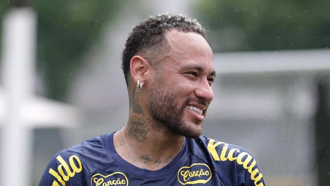 Santos com o Efeito Ney supera Flamengo e clube faz novo marco histórico 31 Santos emite alerta para os fas que desejam adquirir a