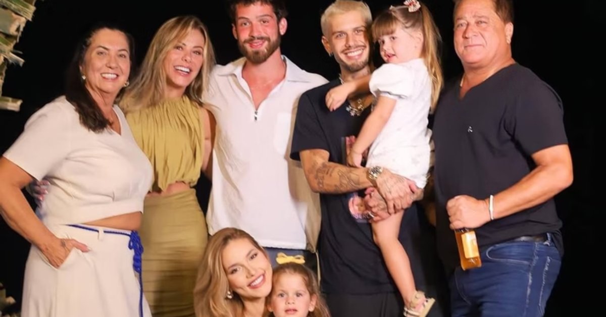 Zé Felipe e João Guilherme se declaram um ao outro no aniversário do ator: 'te amo' 31 Ze Felipe e Joao Guilherme se declaram um ao outro