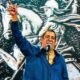 Zeca Pagodinho completa 66 anos e ganha felicitacoes de amigos