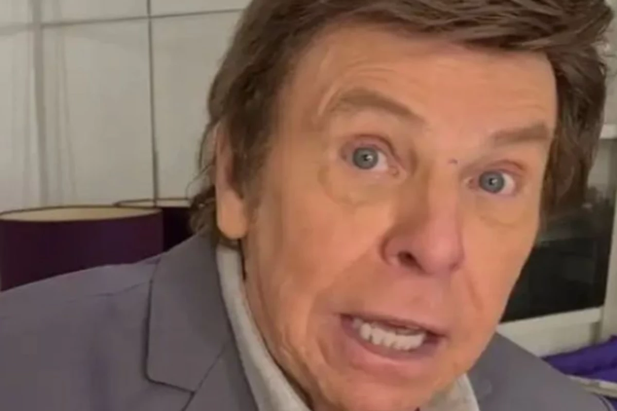 Acusações de assédio contra Nelson Rubens vem à tona; RedeTV! quebra o silêncio sobre o caso 33 Acusacoes de assedio contra Nelson Rubens vem a tona RedeTV