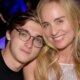 Angelica celebra 20 anos de Joaquim seu filho com Luciano