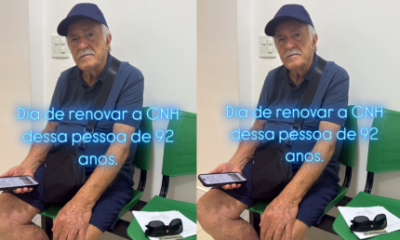 Ary Fontoura renova de carteira de motorista aos 92 anos