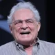 Ator Othon Bastos passa mal em cena e socorrido