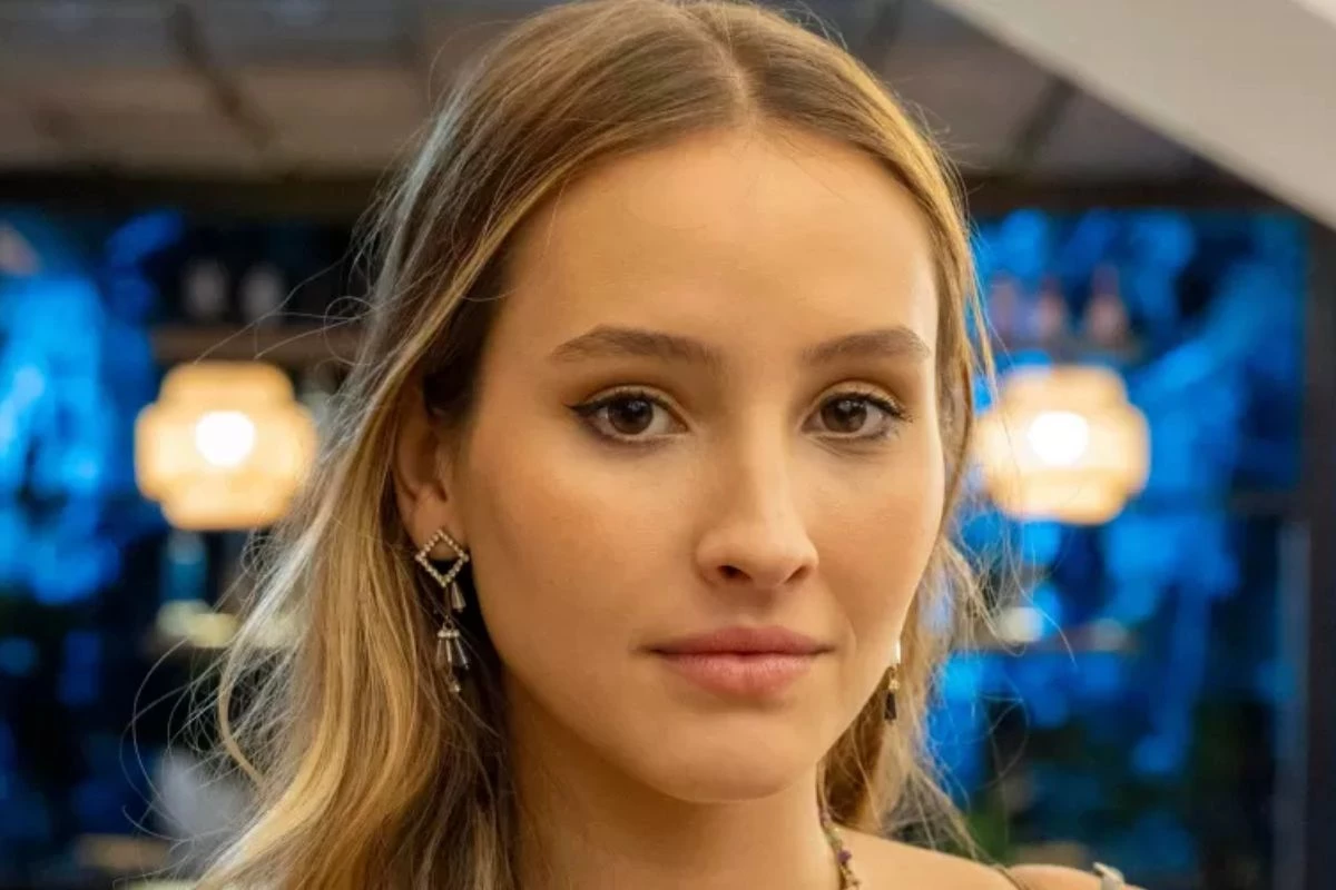 Atriz de Mania de Você emociona ao contar vínculo afetivo que tem com padrasto e o detalhe da certidão de nascimento 31 Atriz de Mania de Voce emociona ao contar vinculo afetivo