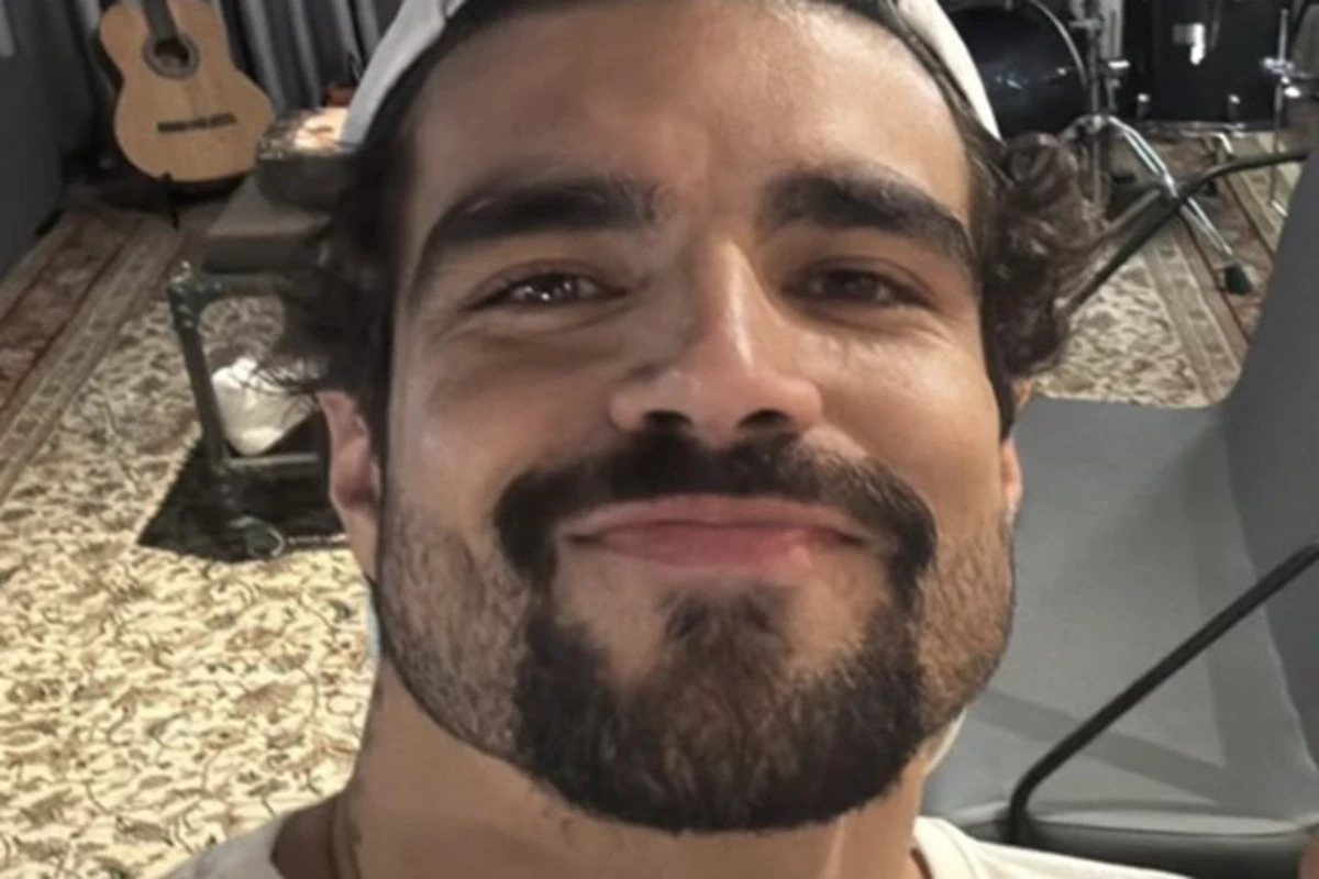 Caio Castro conta a verdade sobre sua saída da Globo que ainda não tinha sido revelada: ‘estava cansado’ 31 Caio Castro conta a verdade sobre sua saida da Globo