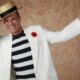 Carlinhos de Jesus revela que sofreu preconceito por ser bailarino