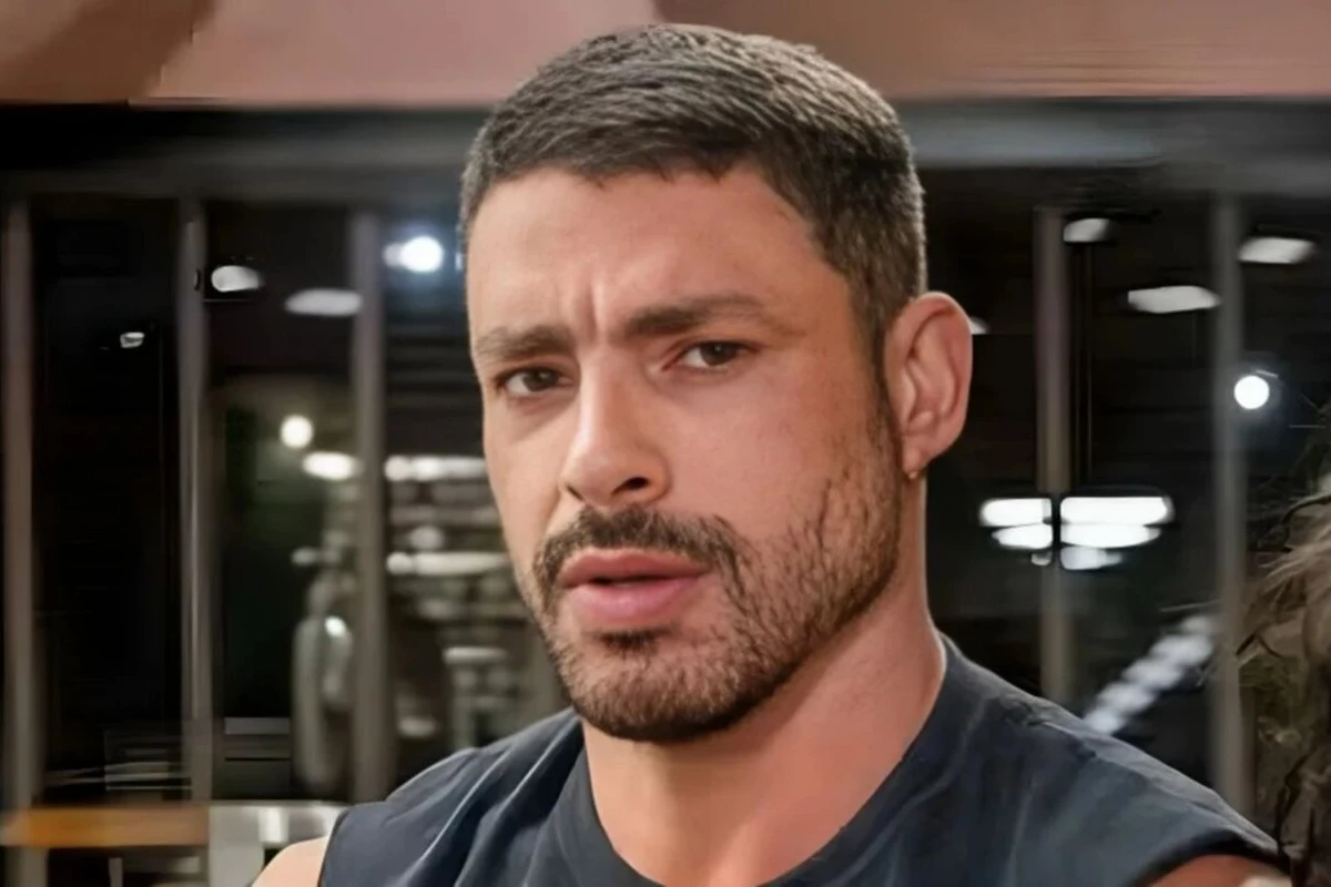Cauã Reymond relembra perda da mãe e reforça cuidados com a saúde: ‘eu me alimento superbem’ 31 Caua Reymond relembra perda da mae e reforca cuidados com