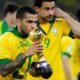 Clube de futebol mexicano processa Daniel Alves por 29 milhoes