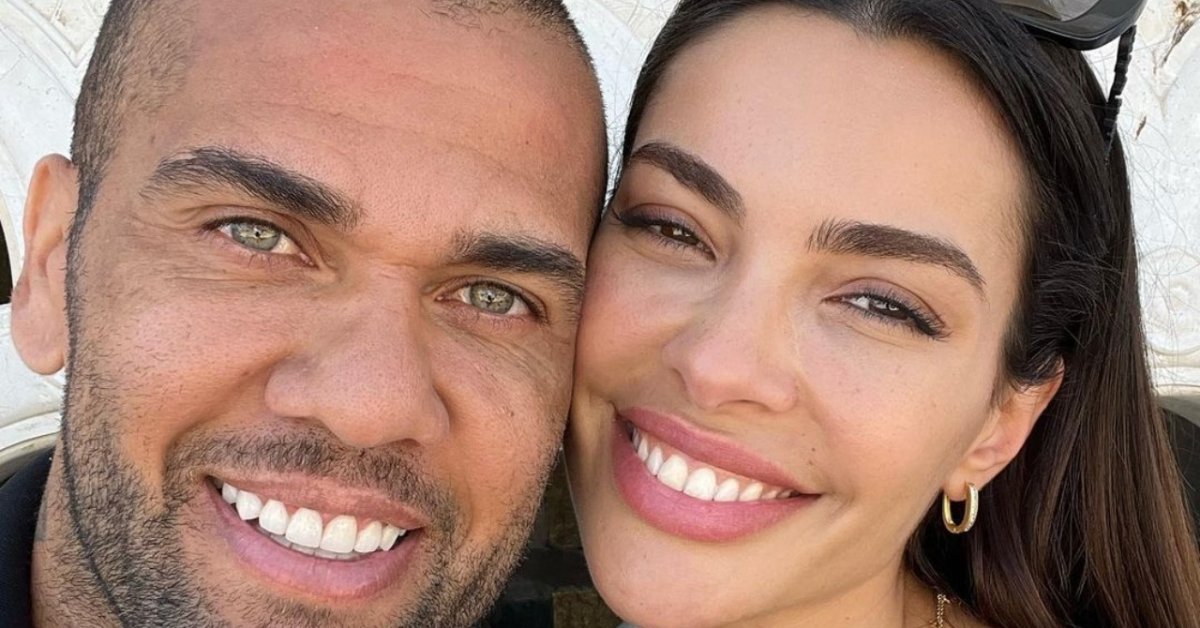 Esposa de Daniel Alves faz forte desabafo após absolvição do jogador: "Morder a língua" 31 Esposa de Daniel Alves faz forte desabafo apos absolvicao do
