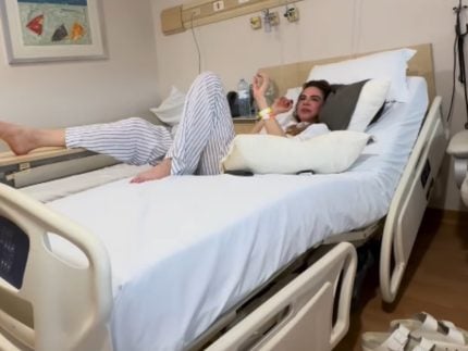 Internada, Luciana Gimenez faz novo desabafo: “Está doendo bastante” 31 Internada Luciana Gimenez faz novo desabafo Esta doendo bastante