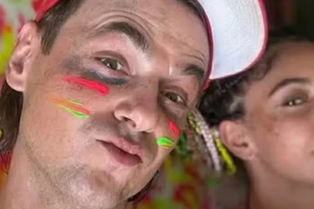 Lembra desse ex-galã de Malhação? Ator assumiu namoro com jovem 20 anos mais jovem 31 Lembra desse ex gala de Malhacao Ator assumiu namoro com jovem