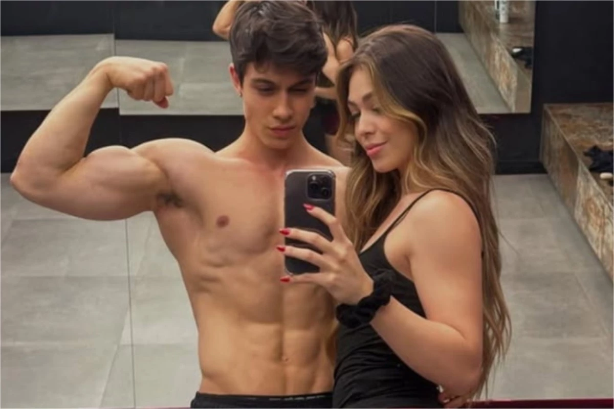 Melody mostra novo namorado dez dias após terminar com estudante e quebra a internet 31 Melody mostra novo namorado dez dias apos terminar com estudante