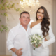 Miss abre album do casamento civil com Amado Batista Um