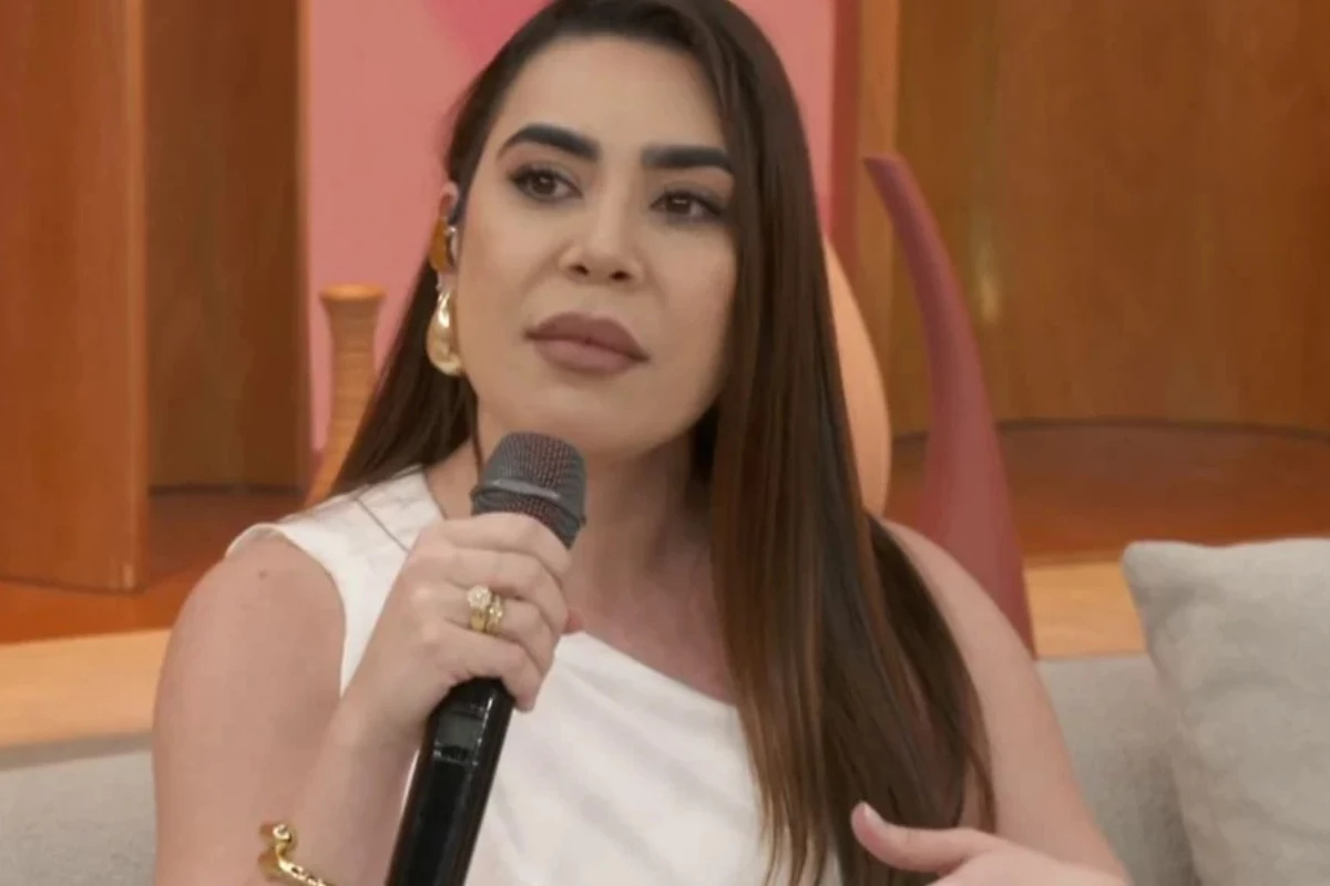 Naiara Azevedo diz como tem lidado com diagnóstico recebido há 7 anos 31 Naiara Azevedo diz como tem lidado com diagnostico recebido ha
