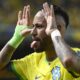 Neymar e cortado da Selecao para proximos jogos