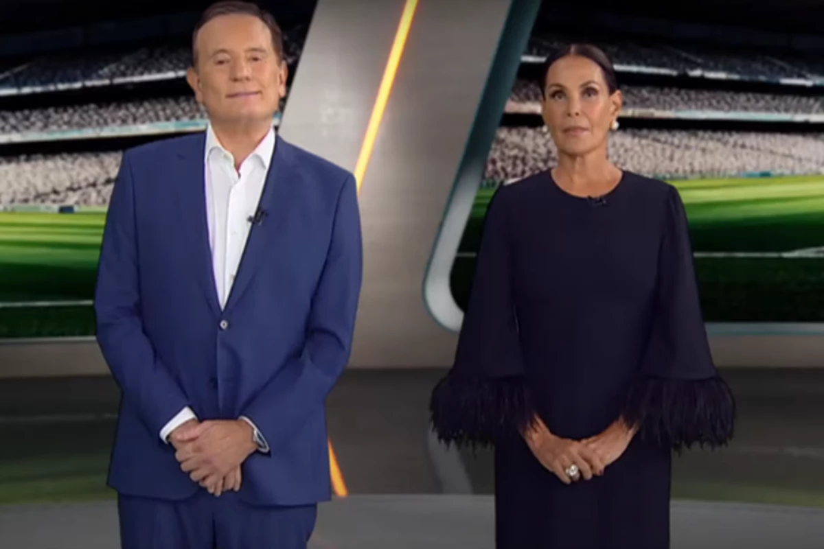 Roberto Cabrini toma atitude ao vivo com Carolina Ferraz e momento vem à tona: ‘Falta de profissionalismo’ 33 Roberto Cabrini toma atitude ao vivo com Carolina Ferraz e