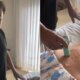 Tom Cavalcante compartilha momento especial ao ouvir os batimentos da