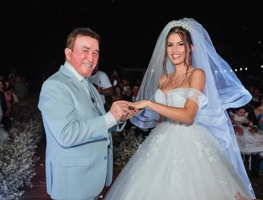 VEJA VÍDEO: Casamento de Amado Batista com miss termina com briga; entenda 37 Amado Batista E Esposa (foto Reprodução Redes Socias)